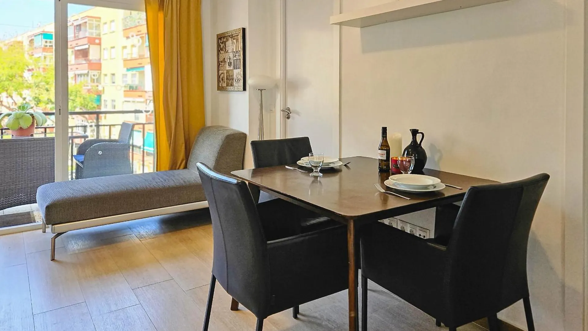 One Bedroom Apartment Central Fuengirola 0*,